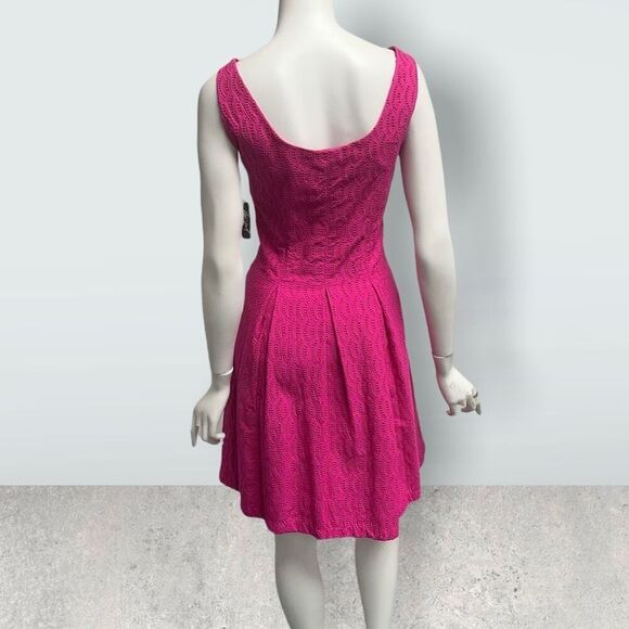 Lord & Taylor Barbie Pink Eyelet Sleeveless Side Zipper Fit N Flare Cotton Sz 10 - Picture 4 of 6